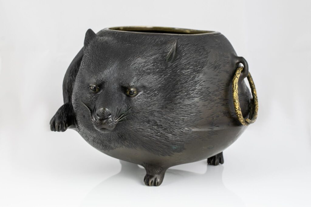 Japanese bronze tanuki